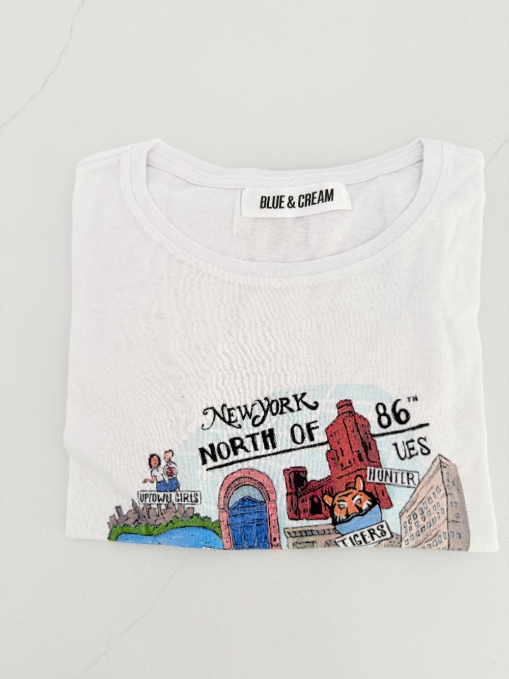 Blue & Cream White Short Sleeve Tee Shirt New York North of 86th Sz M